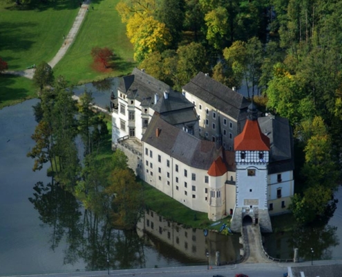 Schloss-Blatná-Gesamtansicht